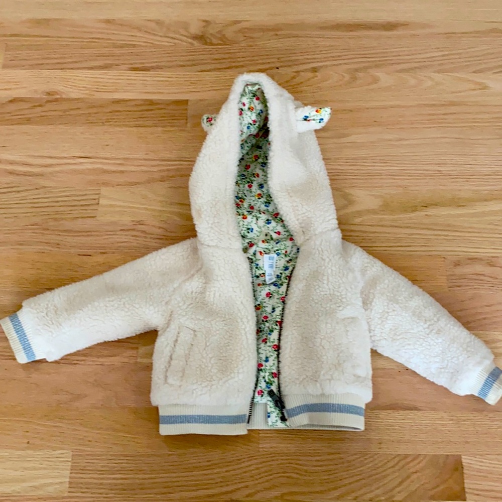 Barely worn Gap kids White Coat with Bunny Ears, Size 12-18 months